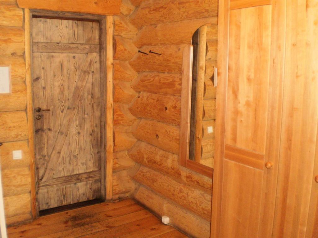 Hotel Visdari Rumbula Zewnętrze zdjęcie