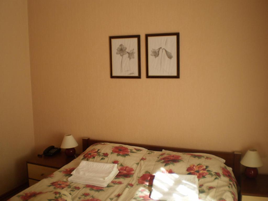 Hotel Visdari Rumbula Zewnętrze zdjęcie